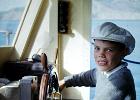 Bruce skippering Jack Guard's boat, Marlborough Sounds, South Island NZ